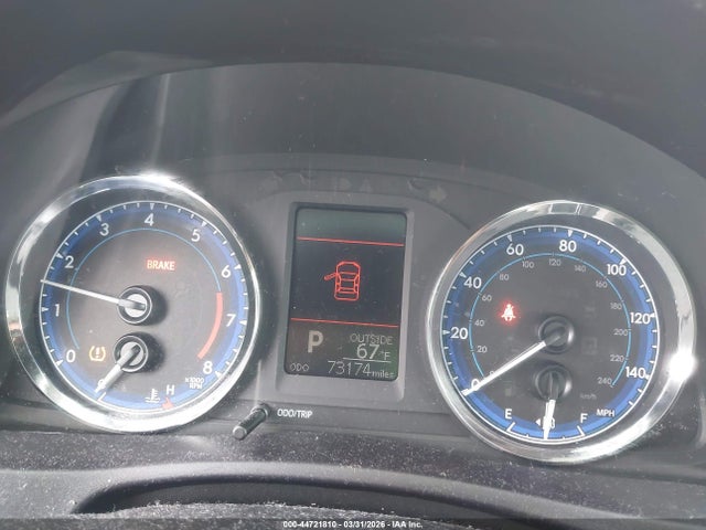 5YFBURHEXKP857808 Toyota COROLLA LE