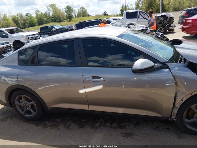 Продаж на аукціоні авто 2025 Kia K4 Lxs, vin: 3KPFT4DEXSE029031, номер лоту: 44721836