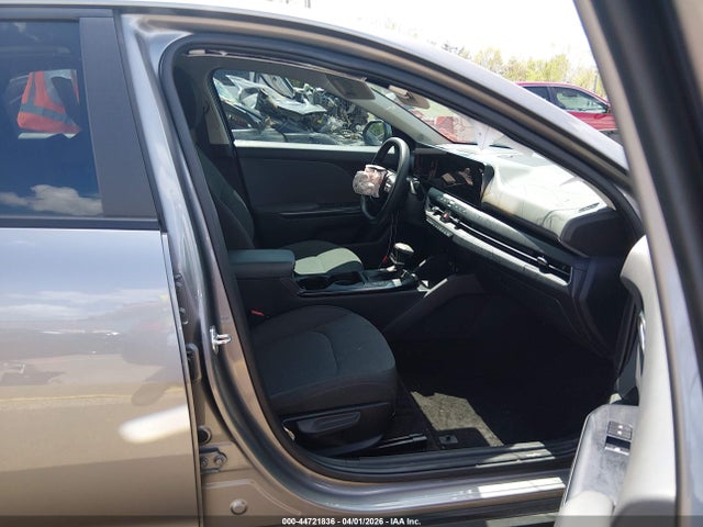 Продаж на аукціоні авто 2025 Kia K4 Lxs, vin: 3KPFT4DEXSE029031, номер лоту: 44721836