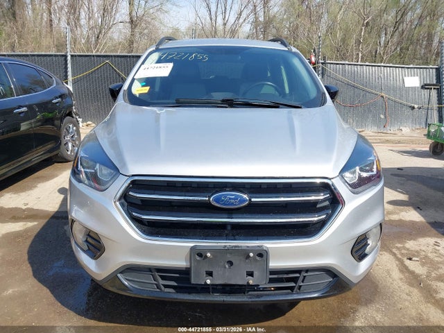 Продажа на аукционе авто 2019 Ford Escape Se, vin: 1FMCU9GD9KUB78270, номер лота: 44721855