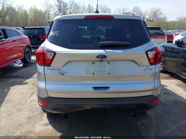 Продажа на аукционе авто 2019 Ford Escape Se, vin: 1FMCU9GD9KUB78270, номер лота: 44721855