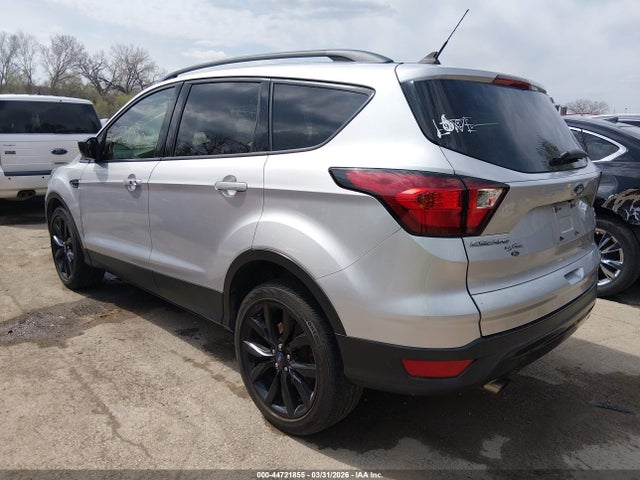 Продажа на аукционе авто 2019 Ford Escape Se, vin: 1FMCU9GD9KUB78270, номер лота: 44721855