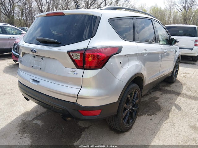 Продажа на аукционе авто 2019 Ford Escape Se, vin: 1FMCU9GD9KUB78270, номер лота: 44721855
