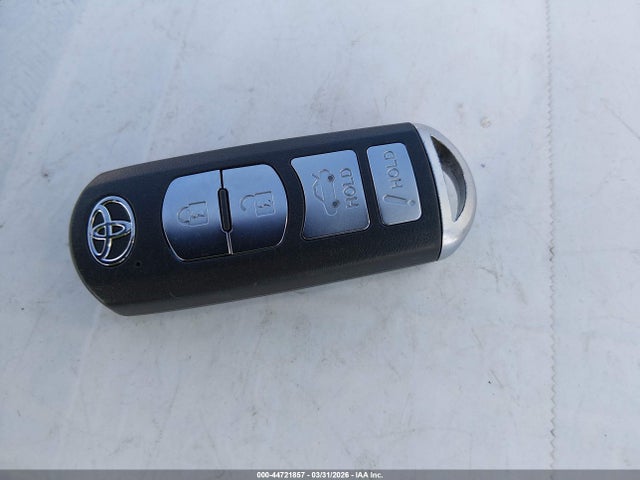 2019 TOYOTA YARIS 3MYDLBYVXKY505140 Photo 10