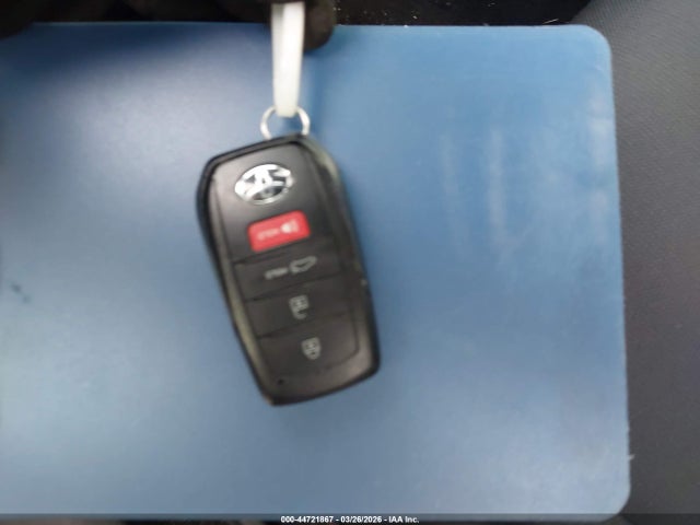 44721867 :رقم المزاد ، JTDBCMFE1T3114344 vin ، 2026 Toyota Corolla Hybrid Hybrid Se مزاد بيع