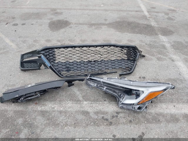 44721867 :رقم المزاد ، JTDBCMFE1T3114344 vin ، 2026 Toyota Corolla Hybrid Hybrid Se مزاد بيع