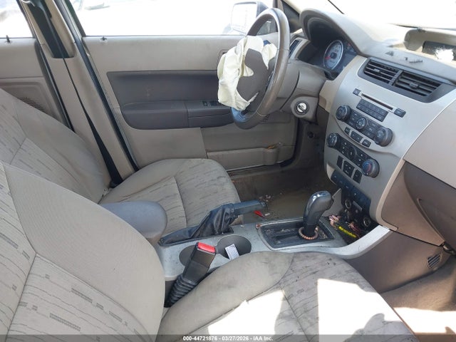 44721876 :رقم المزاد ، 1FAHP3FN0AW293132 vin ، 2010 Ford Focus Se مزاد بيع