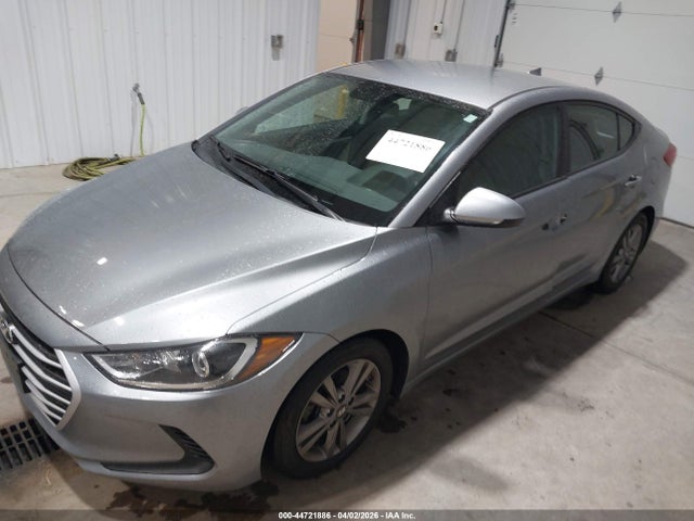 Hyundai ELANTRA SE 2017 5NPD84LF3HH103526 Image 2