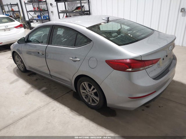 Hyundai ELANTRA SE 2017 5NPD84LF3HH103526 Image 3