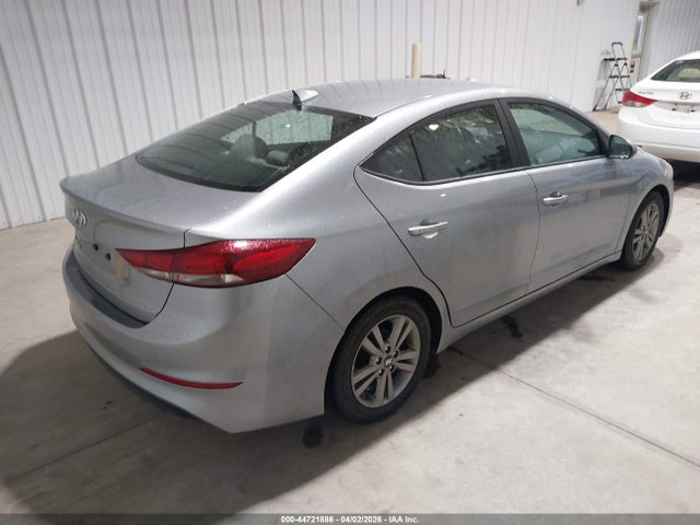 Hyundai ELANTRA SE 2017 5NPD84LF3HH103526 Image 4