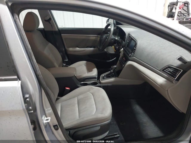 Hyundai ELANTRA SE 2017 5NPD84LF3HH103526 Image 5