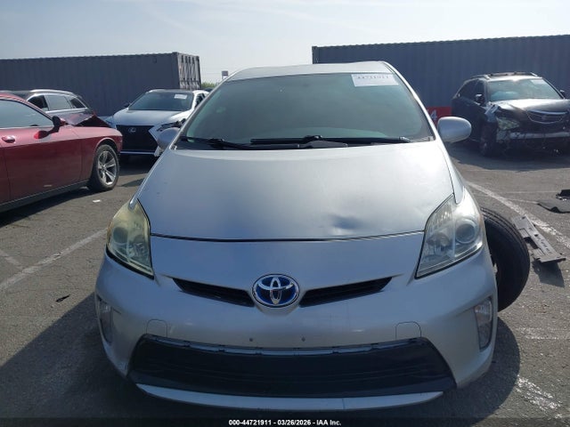 Toyota Prius Two 2014 JTDKN3DU1E0367229 Image 12