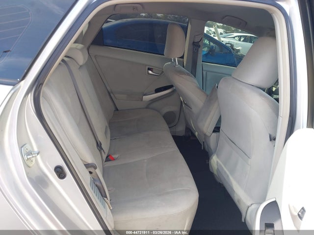 Toyota Prius Two 2014 JTDKN3DU1E0367229 Image 8