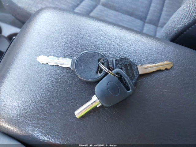 44721921 :رقم المزاد ، 1J4FF68S6XL663934 vin ، 1999 Jeep Cherokee Classic/sport مزاد بيع