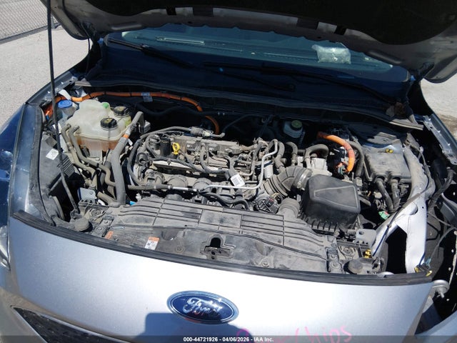 44721926 :رقم المزاد ، 1FMCU0BZ2NUB46246 vin ، 2022 Ford Escape Se Hybrid مزاد بيع