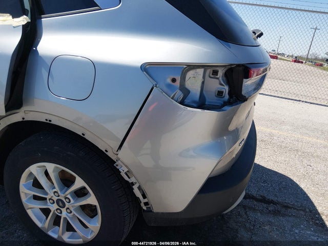 44721926 :رقم المزاد ، 1FMCU0BZ2NUB46246 vin ، 2022 Ford Escape Se Hybrid مزاد بيع