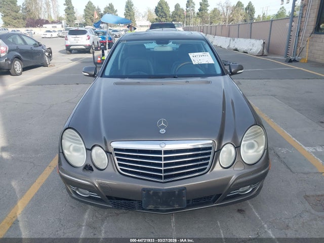 44721933 :رقم المزاد ، WDBUF56X68B189155 vin ، 2008 Mercedes-benz E 350 مزاد بيع