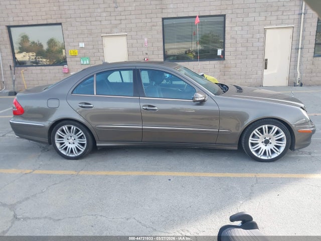 44721933 :رقم المزاد ، WDBUF56X68B189155 vin ، 2008 Mercedes-benz E 350 مزاد بيع