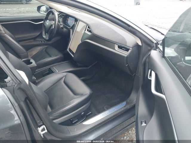 2016 Tesla Model S 60d/70d/75d/85d/90d მანქანა იყიდება აუქციონზე, vin: 5YJSA1E2XGF153549, აუქციონის ნომერი: 44721934