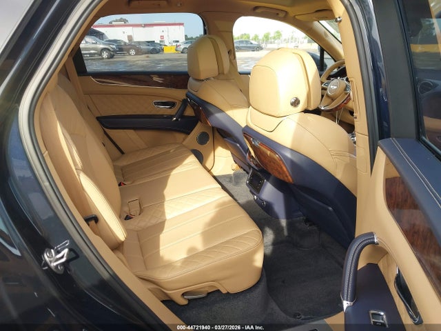 2019 BENTLEY BENTAYGA SJAAM2ZV3KC024962 Photo 7