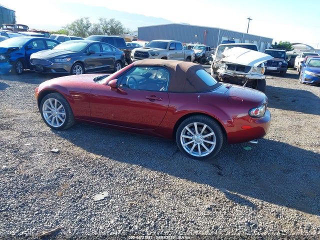 44721983 :رقم المزاد ، JM1NC25F060104079 vin ، 2006 Mazda Mx-5 Grand Touring مزاد بيع