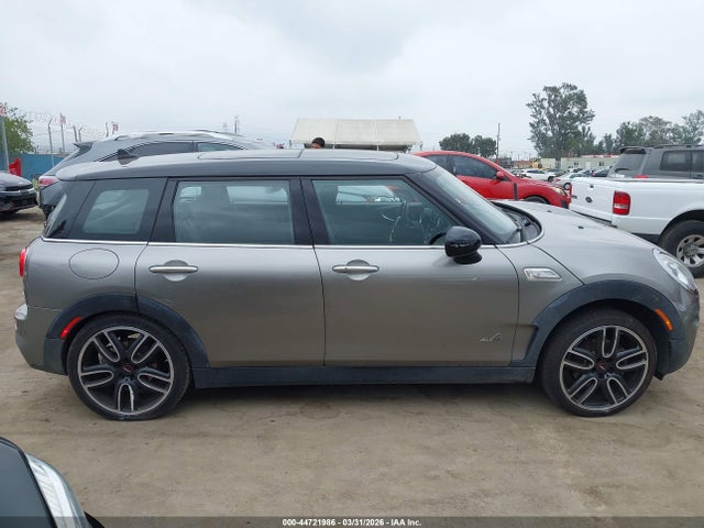 Mini Clubman Cooper S 2017 WMWLU5C51H2E80541 Image 14