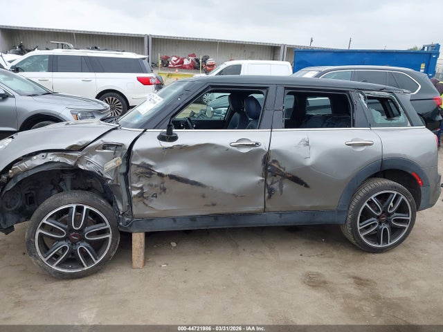 Mini Clubman Cooper S 2017 WMWLU5C51H2E80541 Image 15