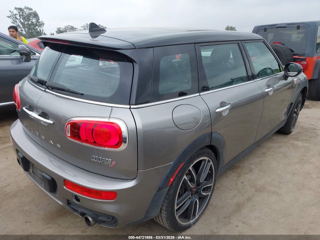 Mini Clubman Cooper S 2017 WMWLU5C51H2E80541 Image 4