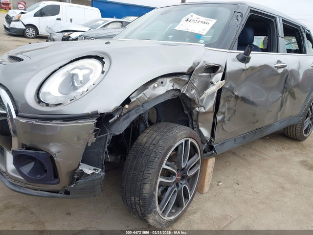 Mini Clubman Cooper S 2017 WMWLU5C51H2E80541 Image 6