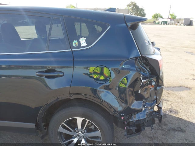 2018 TOYOTA RAV4 JTMWFREV1JD130686 Photo 5