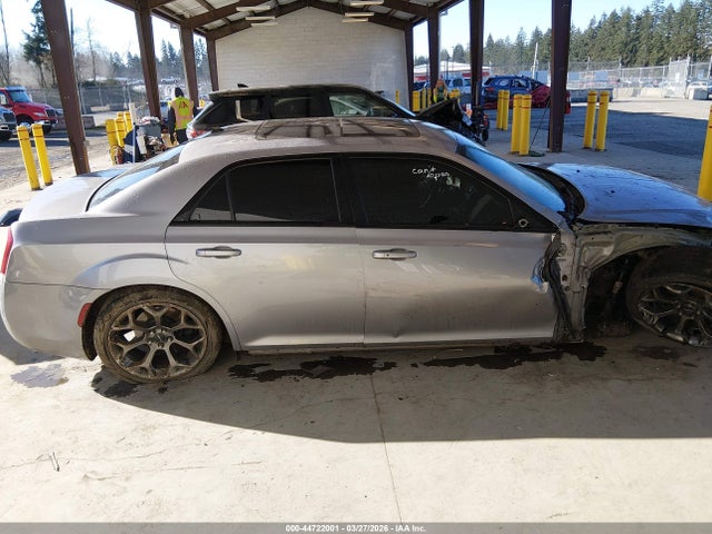 44722001 :رقم المزاد ، 2C3CCABG9GH268267 vin ، 2016 Chrysler 300 S مزاد بيع