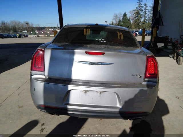 44722001 :رقم المزاد ، 2C3CCABG9GH268267 vin ، 2016 Chrysler 300 S مزاد بيع