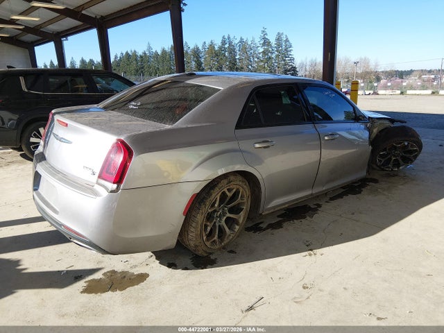 2016 CHRYSLER 300 2C3CCABG9GH268267 Photo 3