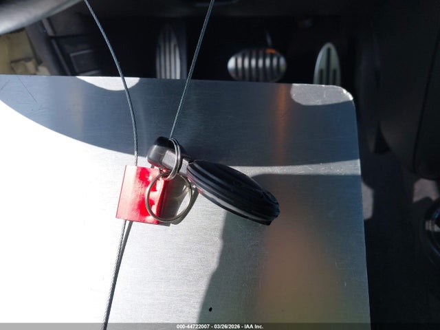 2010 MINI COOPER S WMWMS3C59ATZ85013 Photo 10