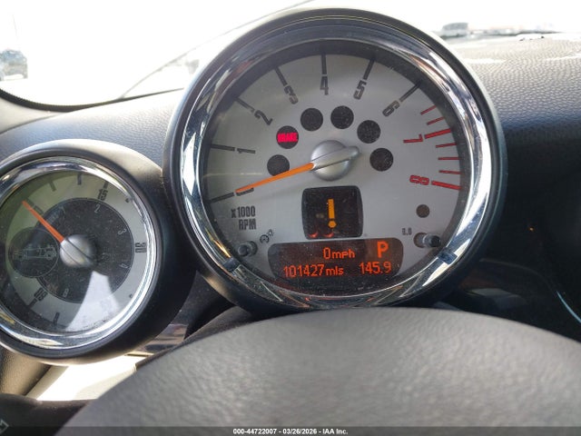 2010 MINI COOPER S WMWMS3C59ATZ85013 Photo 6