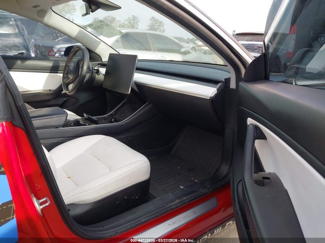Продаж на аукціоні авто 2019 Tesla Model 3 Long Range/performance, vin: 5YJ3E1EB2KF454561, номер лоту: 44722038