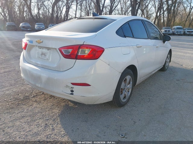 2018 CHEVROLET CRUZE 1G1BC5SM2J7206855 Photo 3
