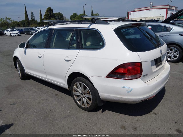 2012 Volkswagen Jetta Sportwagen 2.0l Tdi მანქანა იყიდება აუქციონზე, vin: 3VWPL7AJ8CM624794, აუქციონის ნომერი: 44722070