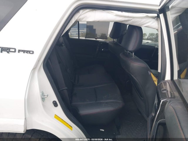 2020 TOYOTA 4RUNNER JTEBU5JRXL5837316 Photo 7