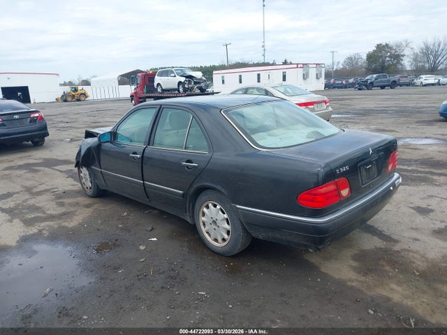 Aukcja sprzedaży 1998 Mercedes-benz E 320, vin: WDBJF65F0WA489679, numer aukcji: 44722093
