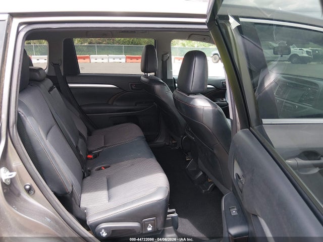 5TDZKRFH0GS161345 Toyota Highlander Le V6