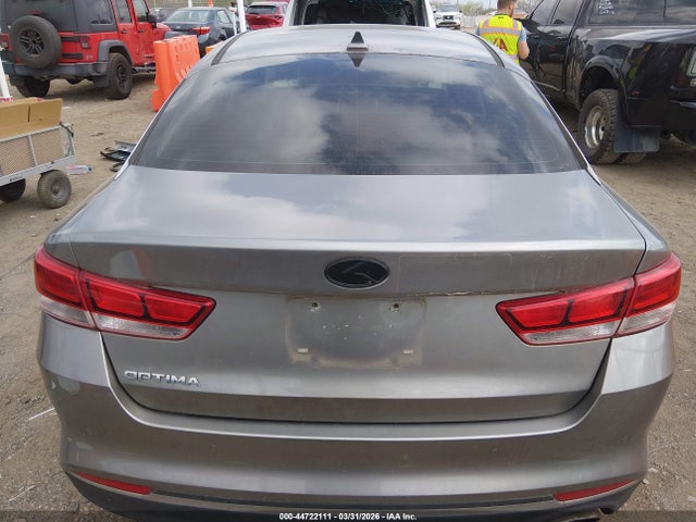 44722111 :رقم المزاد ، 5XXGT4L31JG185999 vin ، 2018 Kia Optima Lx مزاد بيع