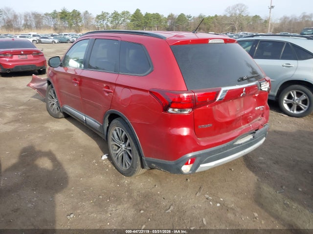 2016 MITSUBISHI OUTLANDER JA4AZ3A31GZ015031 Photo 2