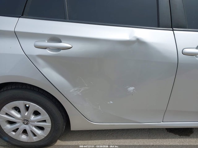 JTDKARFU4L3113229 Toyota Prius L Eco