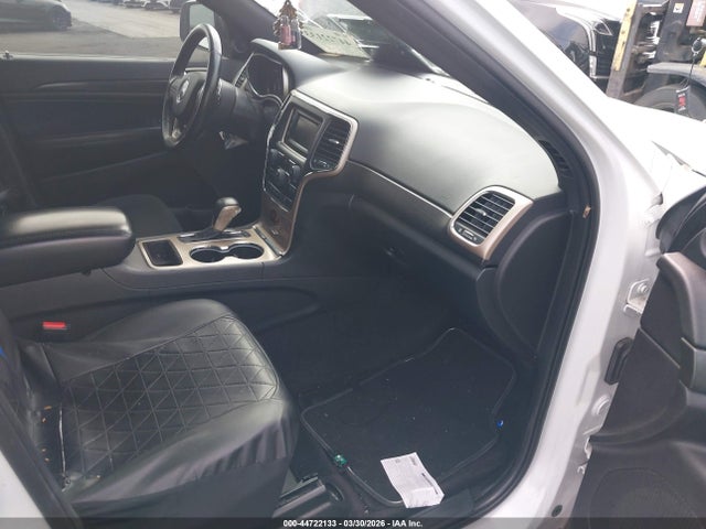 2017 Jeep Grand Cherokee Laredo 4x4 მანქანა იყიდება აუქციონზე, vin: 1C4RJFAG7HC890090, აუქციონის ნომერი: 44722133