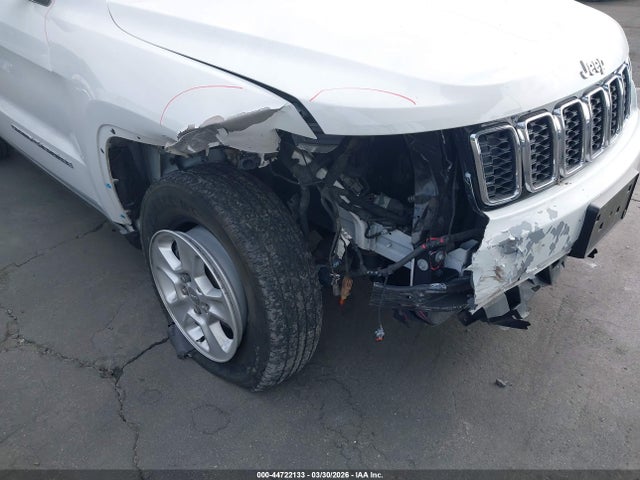 2017 Jeep Grand Cherokee Laredo 4x4 მანქანა იყიდება აუქციონზე, vin: 1C4RJFAG7HC890090, აუქციონის ნომერი: 44722133