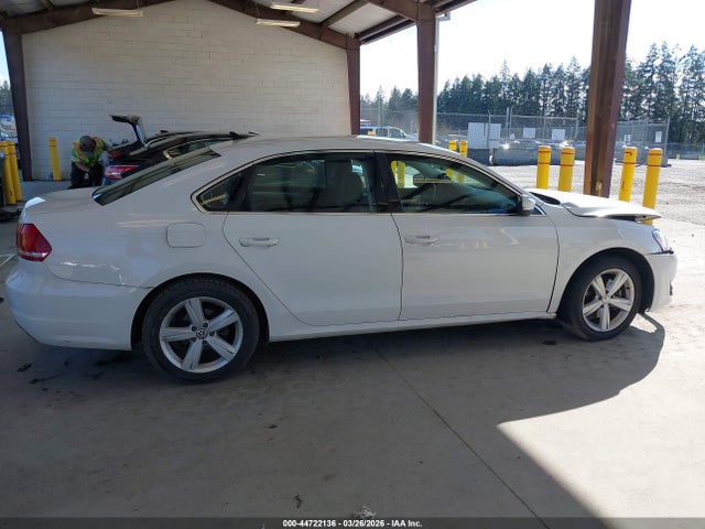 Aukcja sprzedaży 2013 Volkswagen Passat 2.5l Se, vin: 1VWBP7A31DC044323, numer aukcji: 44722136