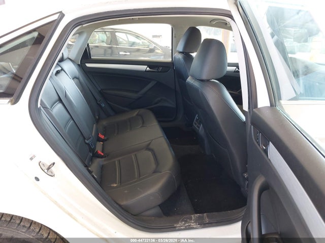 Aukcja sprzedaży 2013 Volkswagen Passat 2.5l Se, vin: 1VWBP7A31DC044323, numer aukcji: 44722136