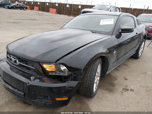 44722156 :رقم المزاد ، 1ZVBP8AM1C5259248 vin ، 2012 Ford Mustang V6 Premium مزاد بيع