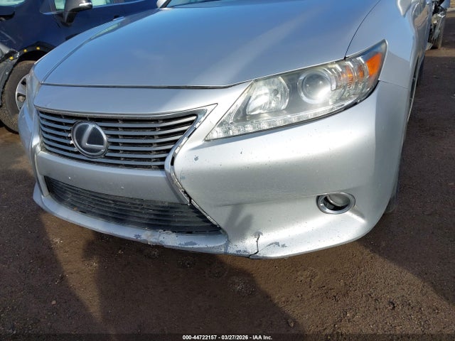 44722157 :رقم المزاد ، JTHBK1GG9E2133619 vin ، 2014 Lexus Es 350 مزاد بيع